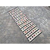 70x150 Vintage Kelim Läufer Mid-Century Oushak Teppich 70x150 Vintage Kelim Läufer Mid-Century Oushak Teppich von Bayramcraft