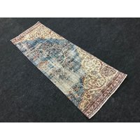 Vintage Blauer Oushak Teppich Läufer 60x170cm Handgesponnene Wolle Vintage Blauer Oushak Teppich Läufer 60x170cm Handgesponnene Wolle von Bayramcraft