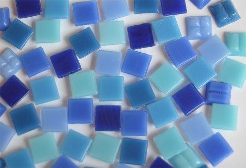 1000 Stück Glas Mosaiksteine Blaumix 1x1cm ca. 700g. von Bazare Masud e.K.