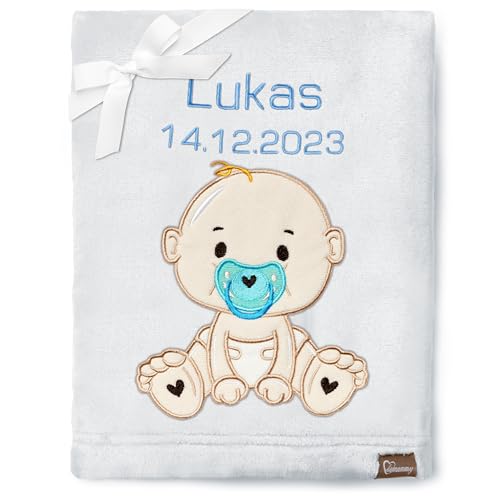 Be Mammy Personalisierte Babydecke mit 3D Applikation Warme Kuscheldecke mit Namen und Geburtsdatum; Perfektes Baby Geschenk; Blanket; Krabbeldecke BE20-280 (Hellgrau - Junge) von Be Mammy