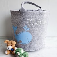 Personalisierter Spielzeugkorb - Kleiner Wal | Aufbewahrungskorb Aus Filz Mit Dem Namen Spielzeugaufbewahrung Für Jungen Und Mädchen von BeBonnieShop