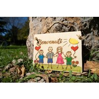 Personalisiertes Holz-Namensschild Für Ihr Zuhause, Ihre Familie, Individuelle Pyrographie, Familien-Namensschild von BEArtWoodandPaper