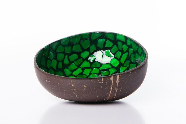 Bea Mely Perlmutt-Kokosnuss-Schale von Bea Mely