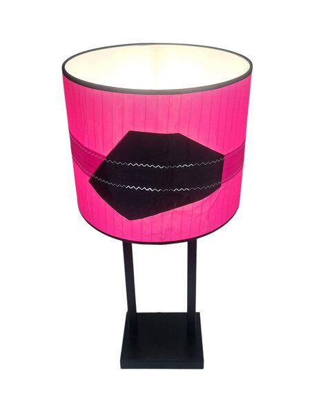 Beachbreak UNIKAT: Handgefertigter pinker bunter Lampenschirm upcycelt aus Segeltuch / Windsurfsegel. Mit Original-Features. Retro Vintage-Look von Beachbreak