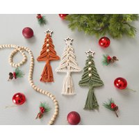 Boho Weihnachtsbaum, Modernes Bauernhaus, Weihnachtsgeschenk, Kinderzimmer Wanddekor, Urlaub Dekoration, Makramee Wandbehang, Rustikale Weihnachten von BeanDaikon