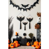 Makramee Gothic Fledermaus, Dunkle Wandkunst, Fledermaus Ornamente, Geschenk, Dekoration, Goth Aesthetic, Boho Schlafzimmer, Dekorationen V12 von BeanDaikon