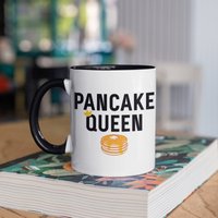 Pancake Queen Tasse, Lustige Pfannkuchen Kaffeebecher, Becher, Reisebecher, Bierdosenhalter Kühler, Wasserflasche von BeanMugs