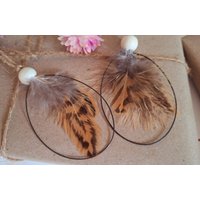 Frei Hand Geformte Eier Aus Wickeldraht Mit Holzperle Und Feder Als Geschenkanhänger Für Den Osterstrauß Zur Dekoration Oder Geschenk von BeasKleinigkeiten