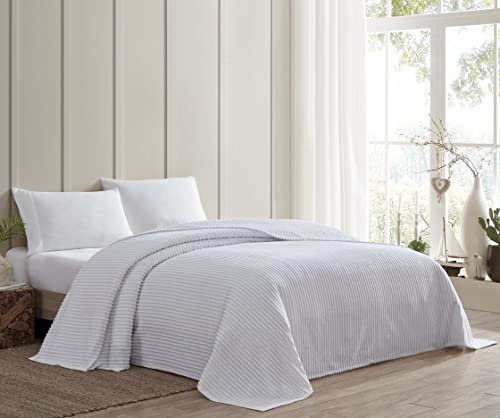 Beatrice Home Fashions Channel-Tagesdecke, Chenille, Queen-Size-Bett, Weiß von Beatrice Home Fashions