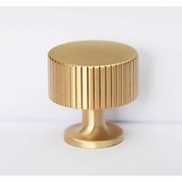 Wunderschöner Luxus Gold Knauf | Massiver Messingknopf Möbel Schubladenknauf Messing Griff von BeautifulBrassUK