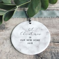 First Christmas in Our New Home Marmor Stil Keramik Dekoration Weihnachtsgeschenk Andenken Baumschmuck Christbaumkugel von Beautifulgiftshop