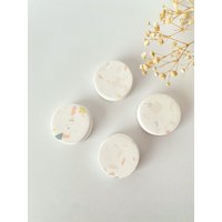 Terrazzo-Kühlschrankmagnet, Kühlschrank-Terrazzo-Magnete, Büromagnet, Housewarminggeschenke Terrazzo-Kühlschrankmagnet, Kühlschrank-Terrazzo-Magnete, Büromagnet, Housewarminggeschenke von BeautyofStoneCrafts