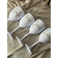 Weingläser | Weinglas Kunstoff Jga Junggesellinnenabschied Party Gäste Personalisiert Braut Trauzeugin Geschenk Mit Name von Beautypointbyvanessa