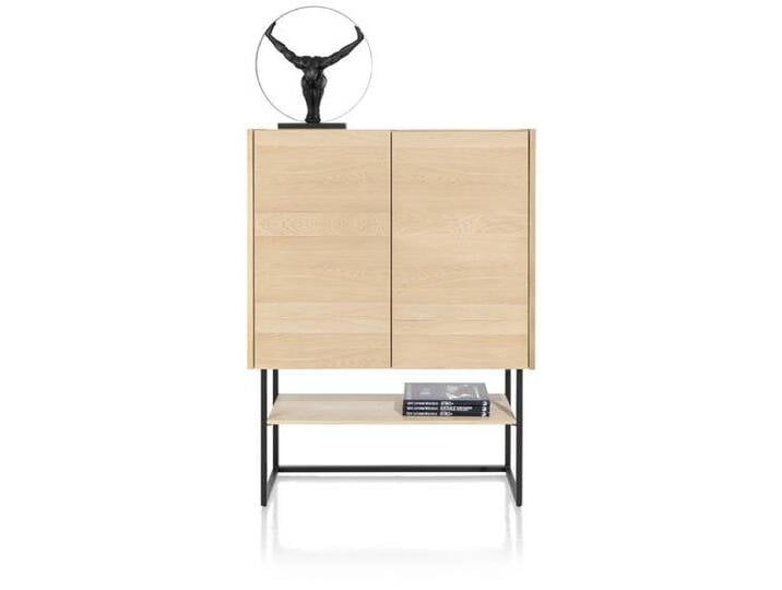 XOOON Carving Highboard Eichenfurnier/Metallgestell 120x42 cm XOOON Carving Highboard Eichenfurnier/Metallgestell 120x42 cm von Beckhuis Living