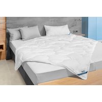 Beco Kunstfaserbettdecke "Gregor, Bettdecken für Sommer und Winter, Ganzjahresdecke" leicht Füllung Polyester Bezug Polyester 1 Stk. tlg. Bettdecke 135x200cm, allergiker geeignet (Hausstauballergiker) von Beco