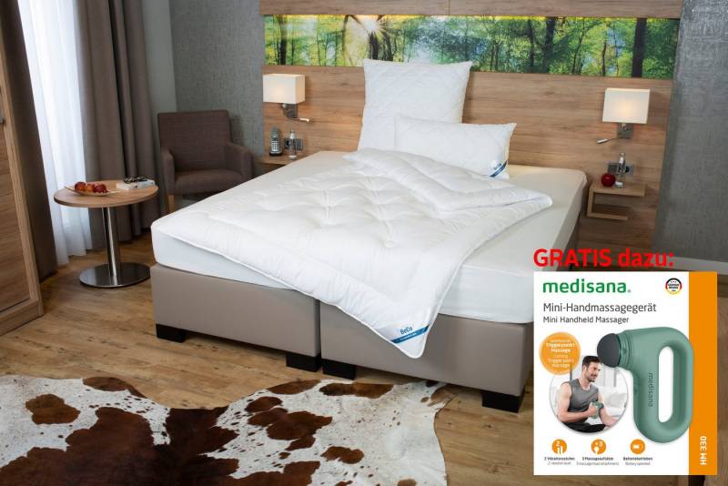 Beco Microfaserbettdecke + Microfaserkissen Royal Soft Duo, Bettdecken mit Handmassagegerät GRATIS dazu!, Bettdecken-Set Bettdecke 135x200 & Kopfkissen 80x80 cm von Beco