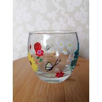 Bemaltes Glas Kerzenhalter ~ Mischglasbecher Großer Teelicht Kerzenhalter Geschenke Für Sie Wildblumen Schmetterlinge Bunt von BeeAndBunnyCrafts