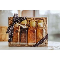 Vintage Honig Flasche Sampler Set Geschenkbox Vintage Honig Flasche Sampler Set Geschenkbox von BeekeepersDaughterUS