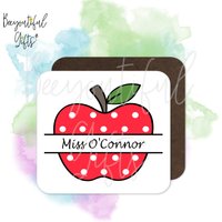 Personalisierter Lehrer Untersetzer - Polka Dot Apfel Monogramm Mit Namen | Geschenk Ta Tagesmutter von BeeyoutifulGiftsUK