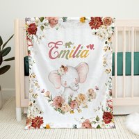 Süsses Baby Elefanten Mädchen Mit Blumen | Personalisierte Babydecke Decke Namen Personalisierbare von BeimErdbeerFrosch