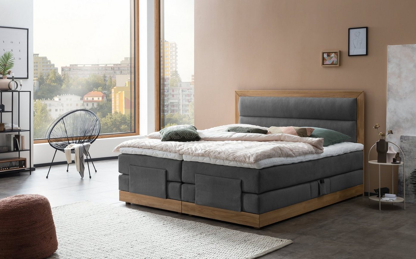 Belanoti Boxspringbett MODELA (Boxspringbett 160x200 elektrisch verstellbar Bett 160x200 mit Motor, 7-Zonen Taschenfederkern Matratze inklusive Visco Topper), in der Farbe Anthrazit H2/H3 Polsterbett Motorbett mit Eiche von Belanoti