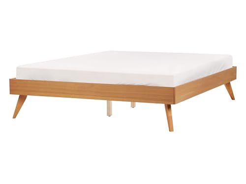 Bett mit hohen Beinen Lattenrost 140 x 200 cm Holzoptik hellbraun Berric von Beliani