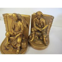 Mid Century Chalkware Piraten Buchstützen Gold Progessive Arts, 1962 von BelindasStyleShop