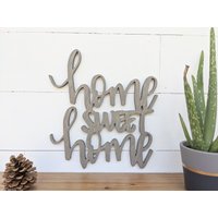 Home Sweet Holzschild Handgeschriebener Stil, Wortausgeschnitten Home Sweet Holzschild Handgeschriebener Stil, Wortausgeschnitten von BellAndTheWhistle