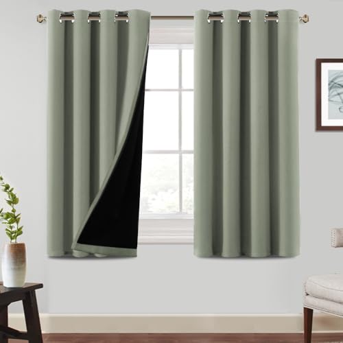 BellaHills 100% Vorhänge Blickdicht mit Ösen, Schöner Weicher Verdunklungsvorhänge, 2er Set Gardinen Abdunkelnd Schlafzimmer Wohnzimmer Thermovorhang Kälteschutz H145 x B140cm, Salbei hell von BellaHills