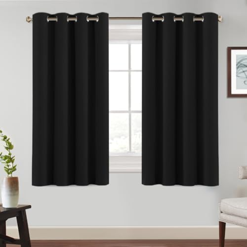 BellaHills Verdunklungsvorhänge mit Ösen Vorhang Blickdicht 2er Set H145 x B140 cm (HöhexBreite), Thermovorhang Kälteschutz Gardinen Wohnzimmer Schlafzimmer Vorhang Wärmeisolierend, Schwarz von BellaHills