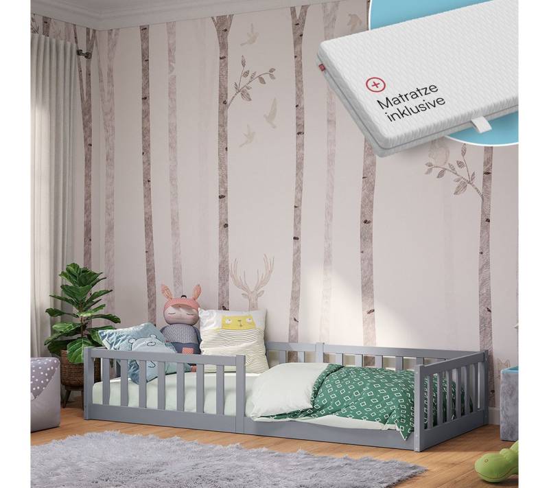 Bellabino Kinderbett Vere mit Rausfallschutz und Lattenrost (hellgrau mit Matratze, Kiefer Massivholz), Bodenbett verfügbar in 80x160 & 90/120/140x200 cm von Bellabino