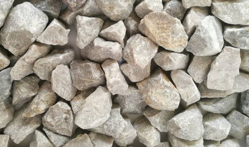 Splitt Grigio Cielo 22 - 30 mm grau 25 kg von Bellamoli Granulati