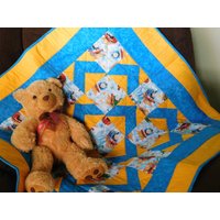 Choo Zug Baby Quilt von BellasDesignCo