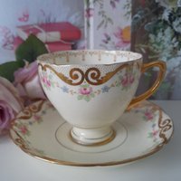 Art Deco Grafton Antik Handbemalte Tasse & Untertasse, Florale Teetasse Mit Untertasse Elegant Gold Detail Rosa Rosen, Geschenk Für Sie, Seltenes von BellemoonVintageShop