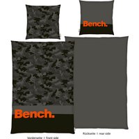 Bench. Wendebettwäsche "Bench" mit Schriftzug Bench. Wendebettwäsche "Bench" mit Schriftzug von Bench.