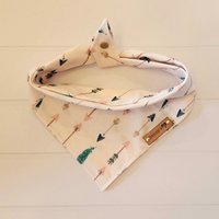 Hunde Bandana Haustier-Bandana Boho Federhund Pfeil Tie & Snap Azteken Hund Geschenk Welpen Schal Hundebekleidung von BennysPetBoutique