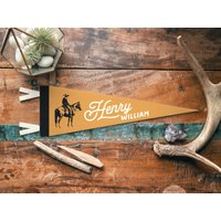 Cowboy Filz Namensschild Wimpel | Vintage Wilder Westen Banner, Kinderzimmer Dekor, Rustikale Geschenk Für Sie Und Ihn von BenoitsDesignCo