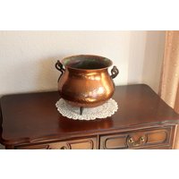 Großer Blumentopf Kupfer Übertopf Kupferkessel Gehämmert Hexenkessel - Griff Aus Schmiedeeisen Vintage, Mid Century, Copper Planter von BensGermanVintage