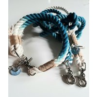 Hundehalsband Mit Karabinerverschluss | Hundeleine 2M, 3Fach Verstellbar Seil Aus 100% Baumwolle Tau Set Handgefärbt in Ombre Saphirblau von BenzoDesign
