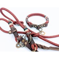 Tau Set Zugstopphalsband Lederzugstopp Hundehalsbandset Aus Ppm in Roasted Aubergine Mit Braunem Leder Zustopp Personalisiert Tau Set Zugstopphalsband Lederzugstopp Hundehalsbandset Aus Ppm in Roasted Aubergine Mit Braunem Leder Zustopp Personalisiert von BenzoDesign