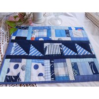 Maritimes Tischset Patchwork , Stoff , Handgemachter Tischläufer Blau Genäht von BerlinBagsHome