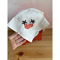 Vintage Bestickte Serviette, Feine Handarbeit Vintage Bestickte Serviette, Feine Handarbeit von Berlinattic