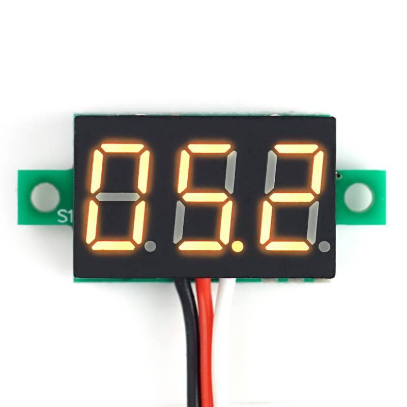 BerryBase Multimeter 0,28 Mini Digital-Voltmeter mit LED Anzeige, 0-99V, 3-Wire, gelb von BerryBase