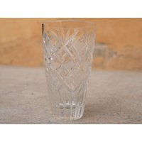 Vintage Geschnitzte Kristallvase Vintage Geschnitzte Kristallvase von BertheetHypolite