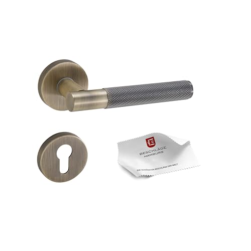 Beschläge Hamburg | Türgriff Türbeschlag MUNICH-X 07 AB PZ | Profilzylinder Türklinke mit Gitternetzstruktur für Innentüren | Karomuster Drückergarnitur | ø51x10mm | Türdrücker in messingfarben antik Beschläge Hamburg | Türgriff Türbeschlag MUNICH-X 07 AB PZ | Profilzylinder Türklinke mit Gitternetzstruktur für Innentüren | Karomuster Drückergarnitur | ø51x10mm | Türdrücker in messingfarben antik von Beschläge Hamburg