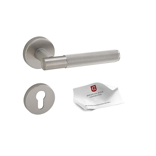 Beschläge Hamburg | Türgriff Türbeschlag MUNICH-X 07 VAM PZ | Profilzylinder Türklinke mit Gitternetzstruktur für Innentür | Karomuster Drückergarnitur | ø51x10mm | Türdrücker in edelstahlfarben matt Beschläge Hamburg | Türgriff Türbeschlag MUNICH-X 07 VAM PZ | Profilzylinder Türklinke mit Gitternetzstruktur für Innentür | Karomuster Drückergarnitur | ø51x10mm | Türdrücker in edelstahlfarben matt von Beschläge Hamburg