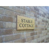 Solide Eiche Graviert Zeichen von BespokeEnglishGifts