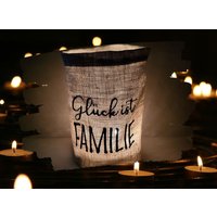 Besticktes Windlicht "Glück Ist Familie" //Freie Farbwahl// Lichtbeute, Kerzenglas Deko Laterne Geschenk Kompliment Danke Freundin Liebe von Bestickend