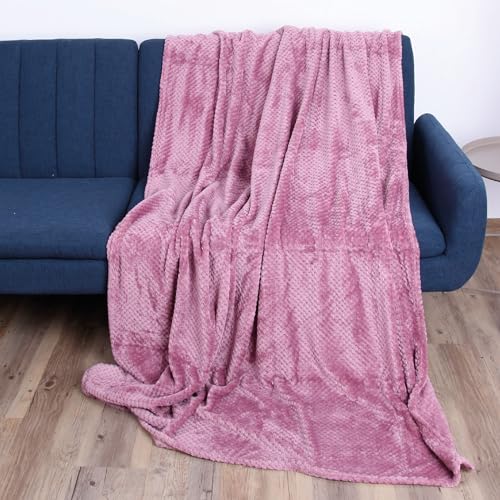 Bestlivings Kuscheldecke Flanell Decke 150x200cm (Rose) Flauschige Struktur Wohndecke für Sofa, Couch und Bett, Tagesdecke Oeko-TEX - Sofaüberwurf von Bestlivings