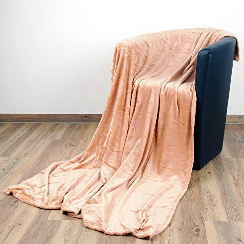 Bestlivings Kuscheldecke Wohndecke Celina - hochwertige Flauschige Decke, 80 x 120 cm - Nougat von Bestlivings